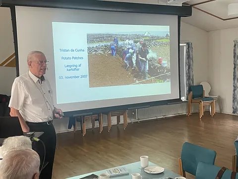 Hans Henrik Fentz fortæller om Tristan da Cunha i bornholmerforeningen