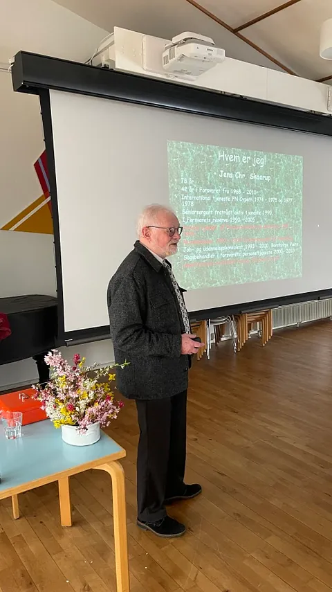 Jens Skaarup på besøg i Hillerød.